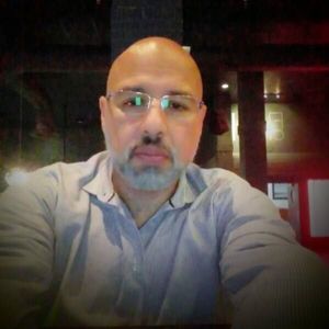 Meet your Posher, Luis